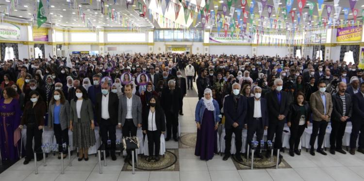 Un congrés de l'HDP a Diyarbakir, la capital kurda de Turquia, 2021.